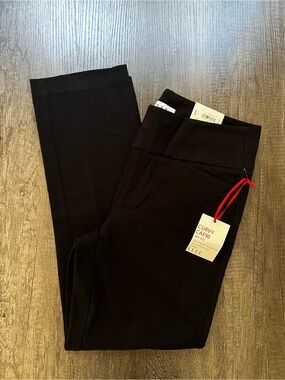 Elle Black Curvy Capri Pants